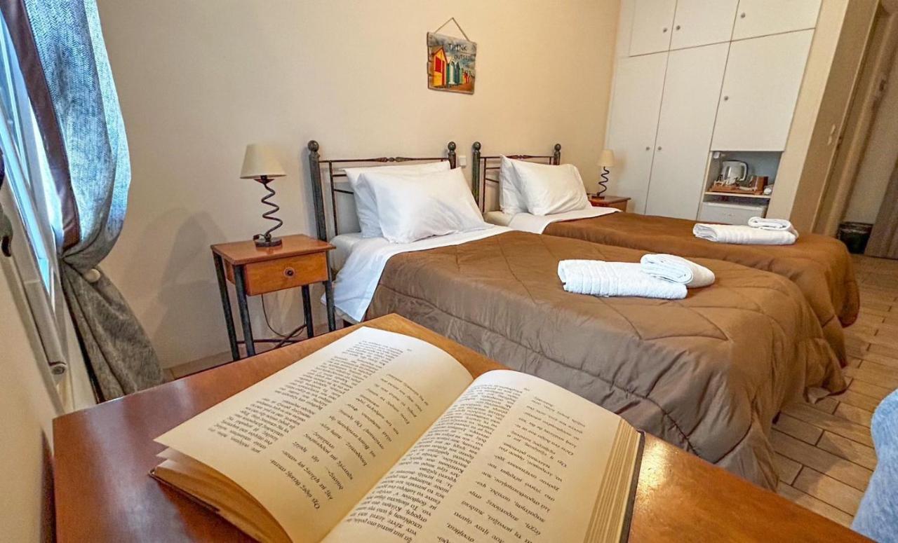 Central 9 Rooms แอร์มูโปลี ภายนอก รูปภาพ