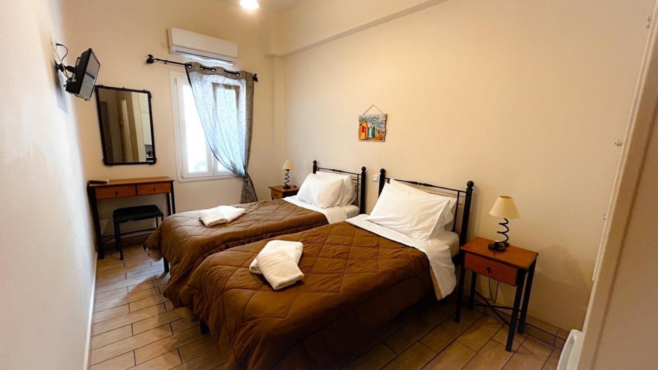 Central 9 Rooms แอร์มูโปลี ภายนอก รูปภาพ