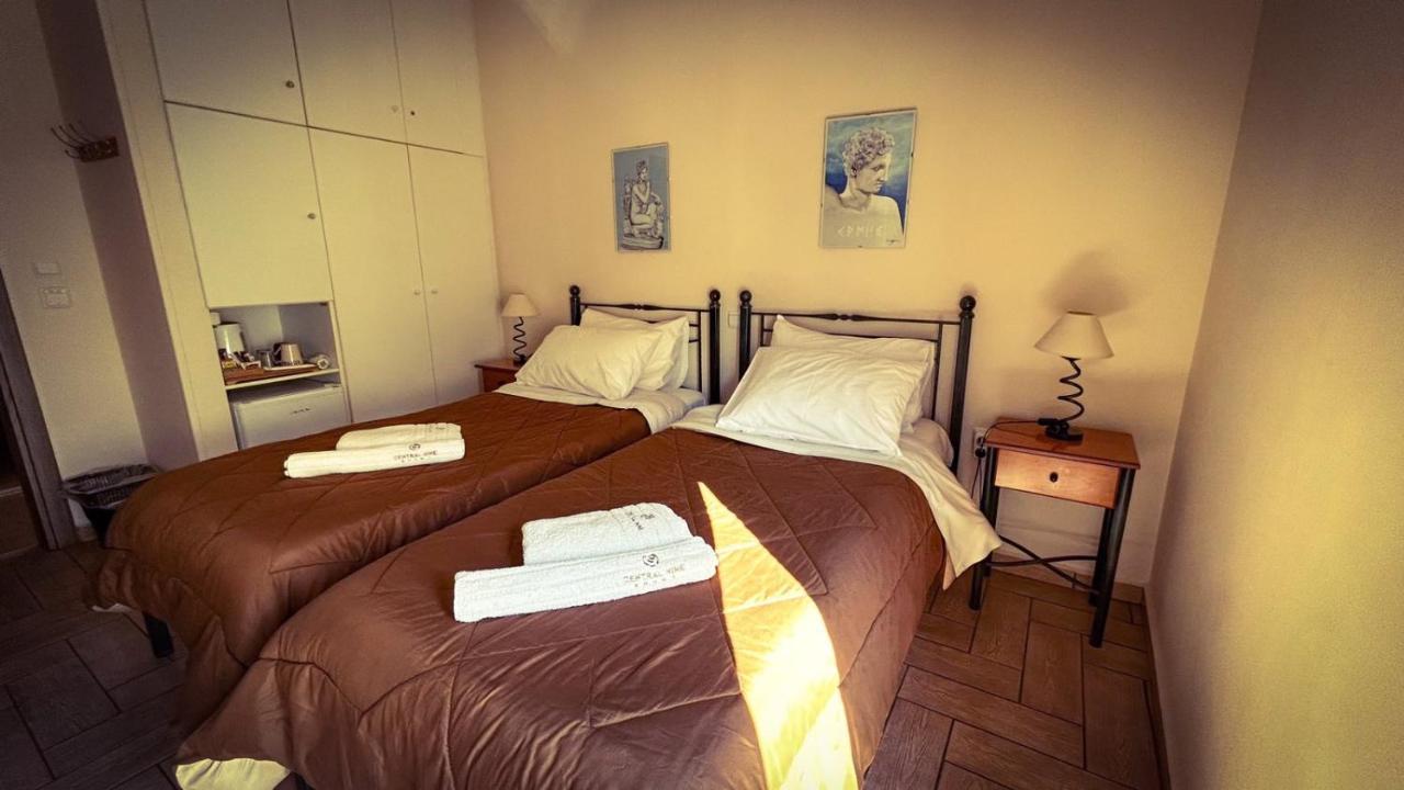 Central 9 Rooms แอร์มูโปลี ภายนอก รูปภาพ