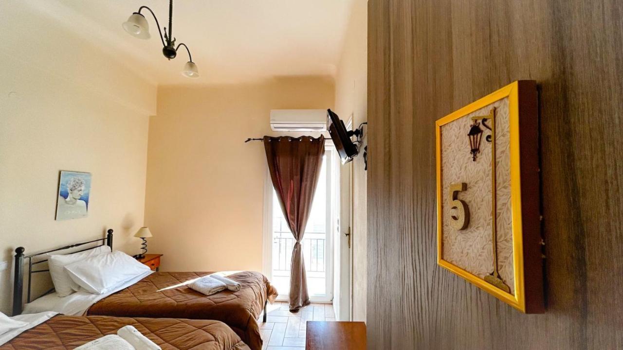 Central 9 Rooms แอร์มูโปลี ภายนอก รูปภาพ